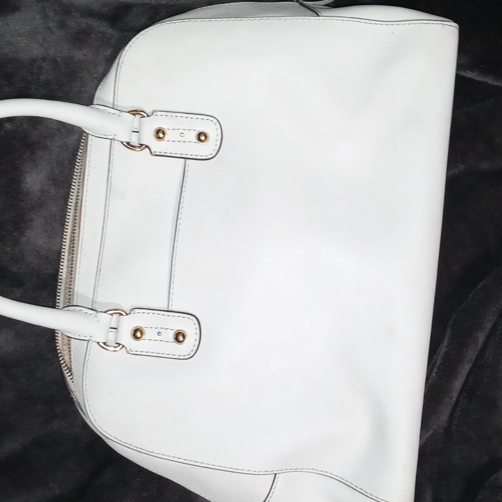 MK purse - Picture 4 of 4